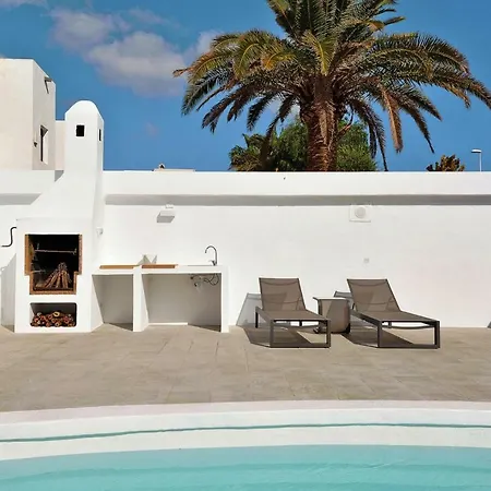 Дом отдыха Holiday - Puerto Del Carmen - Ace021003-fyd